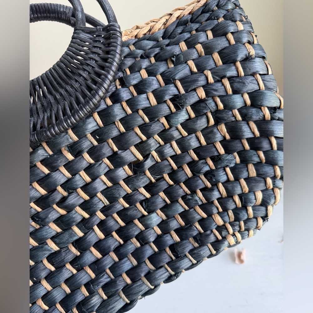 Free People Black and Natural Woven Straw Tote with Round Handles - Picture 11 of 14